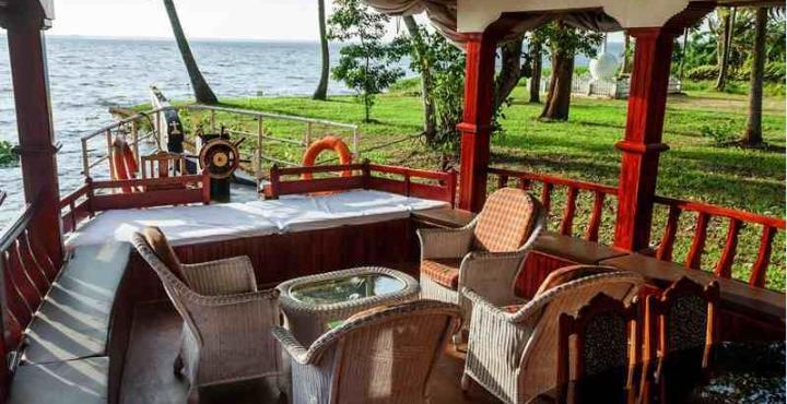 Aqua Jumbo Houseboats Hotel คุมาราคม ภายนอก รูปภาพ